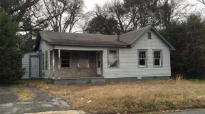 Blight on Lynmore Avenue
