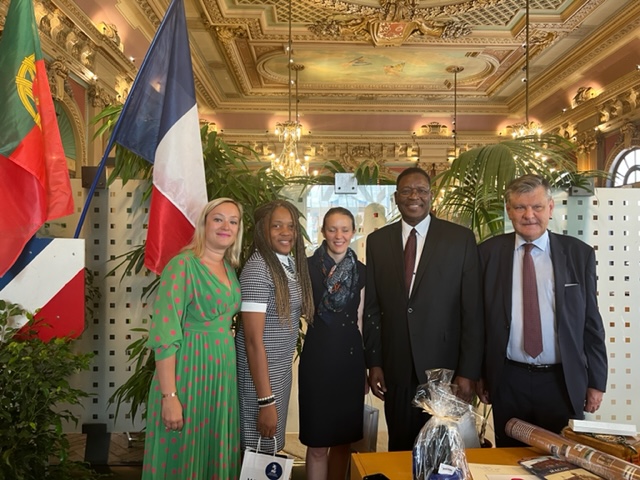 Photo of Les dirigeants provinciaux visitent une ville sœur de France