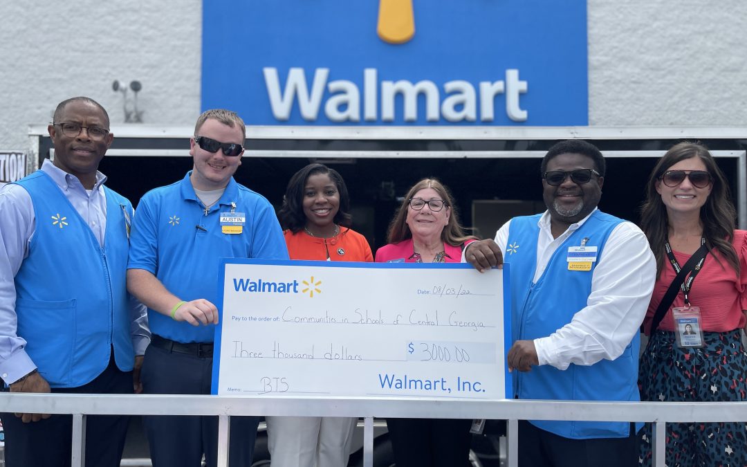 Walmart donates bikes, money to local organizations to support students