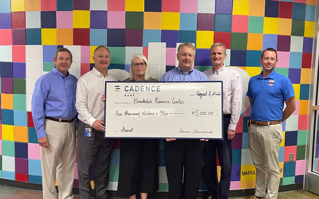 Cadence Bank donates to Brookdale Resource Center